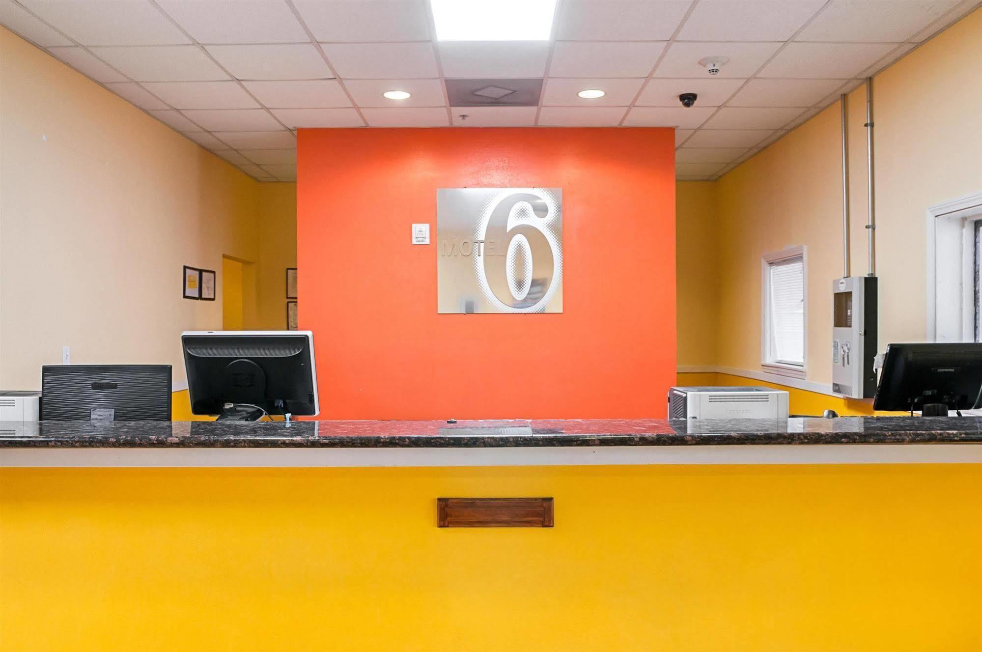 Motel 6-New Orleans, La - Near Downtown المظهر الخارجي الصورة